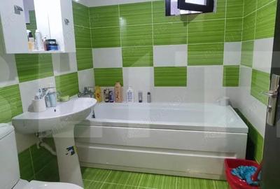 Apartament cu 2 camere decomandat, mobilat în Apărătorii Patriei - 13