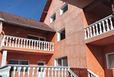 Casa de vanzare tip vila - 3