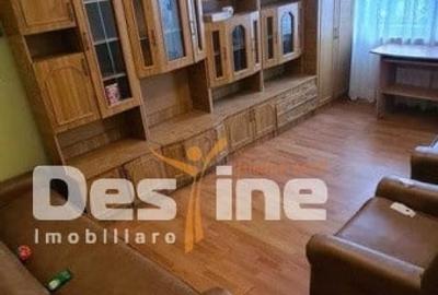 Apartament cu 3 camere decomandat în Dacia