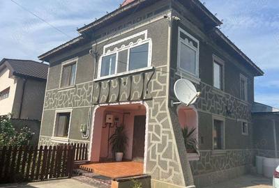 Casa P+1 200mp cu 7000 mp teren - 1
