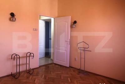 Apartament cu 3 camere semidecomandat în Central - 8