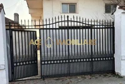 Spațiu comercial, de 336 mp, în Central - 6