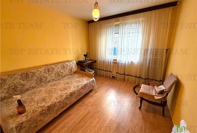 Apartament cu 3 camere decomandat în Rahova - 7