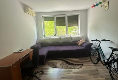 Apartament cu 4 camere semidecomandat, mobilat în Hipodrom - 2