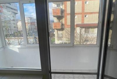 Apartament cu 3 camere, mobilat în Gării - 2
