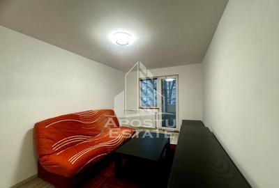 Apartament cu 3 camere, proaspat renovat, zona Dacia - 1