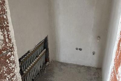 Casă cu 4 camere în Exterior Vest - 2