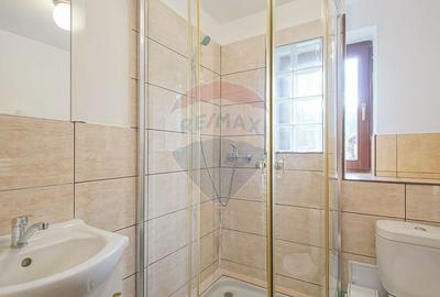 Casă cu 16 camere cu Teren 1368 Mp în Timișu de Sus - 40