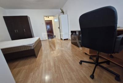 Garsoniera la  minut de statia de metrou Dristor 2 - 5