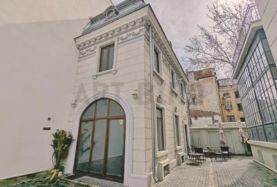 Casă cu 4 camere cu Teren 100 Mp în P-ța Rosetti - 1