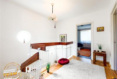 Casă cu 3 camere cu Canalizare în Central - 4