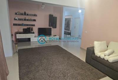 Royal Imobiliare - Vanzare apartament 3 camere, zona 9 Mai - 2