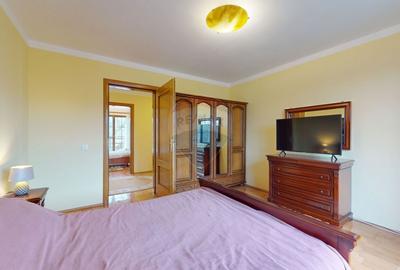 Casă cu 6 camere cu Teren 10331 Mp în Sohodol - 14