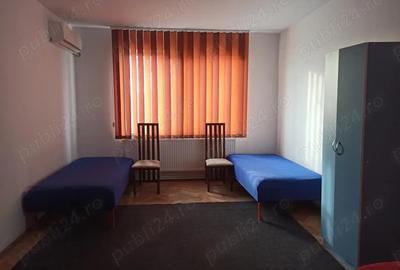 Apartament cu 6 camere în Tecuci - 4