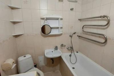 Garsonieră decomandată în Vitan