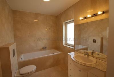 Vila Individuala cu PISCINA in apropiere de OMV - 9