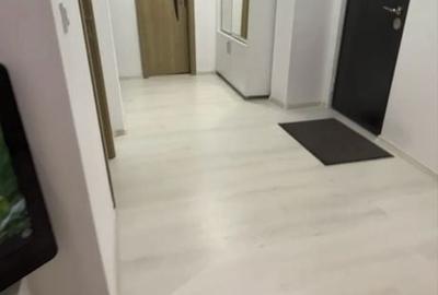Apartament cu 3 camere decomandat în Racova - 4
