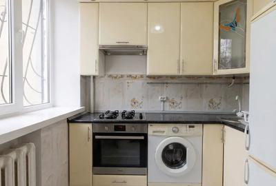 Garsonieră decomandată, 35 mp, Eroii Revoluției - 2