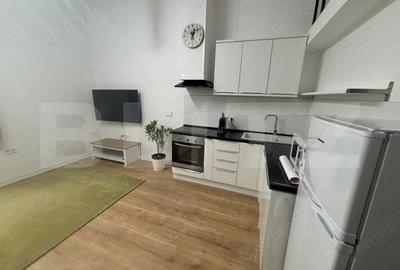 Garsonieră decomandată în Central - 7