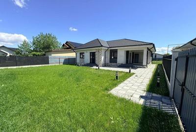 Casă cu 3 camere în Hemeiuș - 3