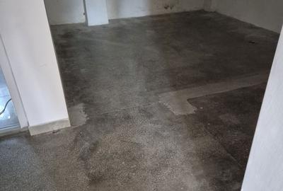 Spațiu comercial, de 104 mp, în Central - 4