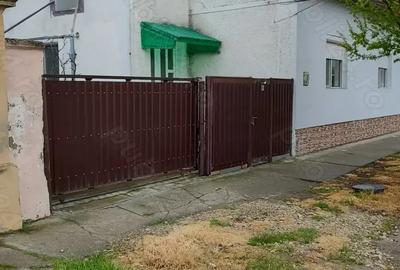 Casă cu 3 camere cu Teren 1700 Mp în Cenei - 3