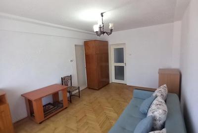 Garsonieră decomandată în Central - 5