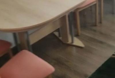 Apartament cu 3 camere semidecomandat în Preajba Mare - 1