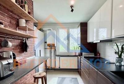 Apartament cu 4 camere decomandat, mobilat în Rahova