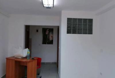 Spațiu comercial, de 20 mp, în Mărăței - 8