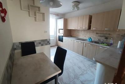 Apartament 3 camere decomandat Vis-a-Vis de piata Decebal - 8