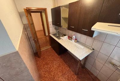 Apartament cu 3 camere decomandat în Sud - 6