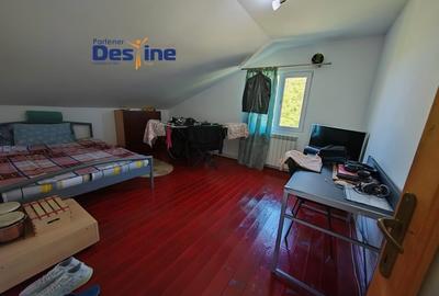 Casă individuală cu 6 camere cu Garaj în Copou - 13