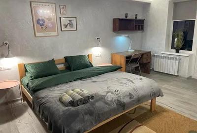 Garsoniera de inchiriat in zona Piata Romana Garsoniera de inchiriat in zona Piata Romana - 1