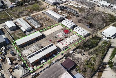 Spațiu industrial, de 2,928 mp, în Est - 21