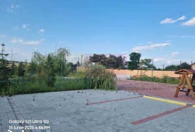 Casă cu 10 camere cu Teren 6000 Mp în Bulbucata - 2