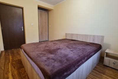 Casă cu 4 camere cu Teren 500 Mp în Central - 2