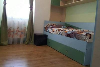 Apartament cu 3 camere decomandat în Teilor - 1