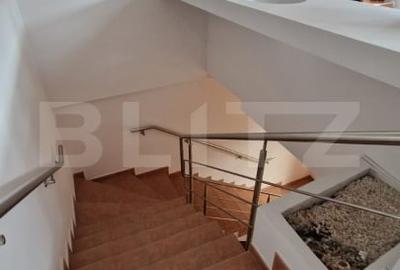 Casă individuală cu 7 camere cu Teren 446 Mp în Central - 8