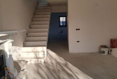 Casă cu 3 camere în Central - 3