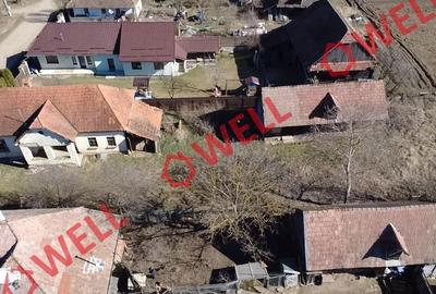 Casă cu 3 camere cu Teren 2407 Mp în Peteni - 7