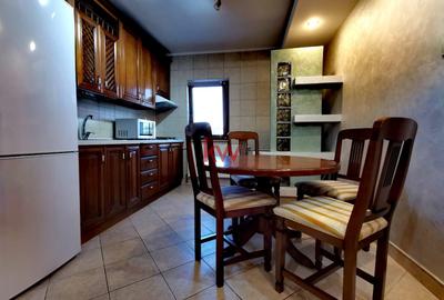 Apartament cu 4 camere decomandat, mobilat în Târgu Cucu - 8