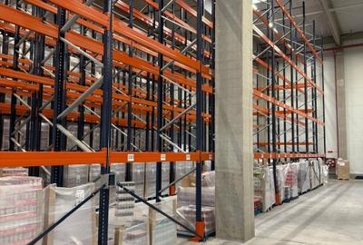 Spațiu industrial, de 5,000 mp, în Central - 2