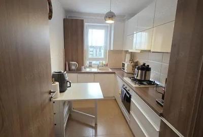 Apartament de 2 camere ( Loc parcare )-Avantgarden Tractorul - 3