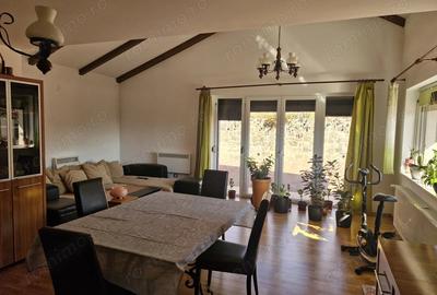 Casa la 6 km de Deva - 2