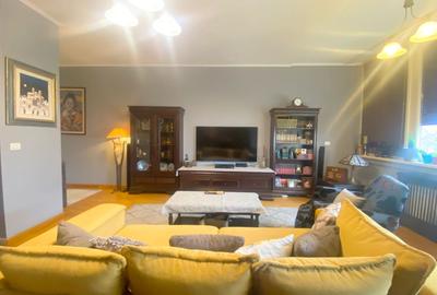 Apartament cu 3 camere decomandat, mobilat în Central - 4