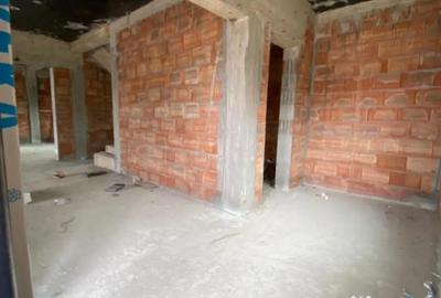 Casă cu 4 camere cu Teren 717 Mp în Miroslava - 5