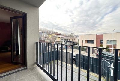 Apartament cu 3 camere semidecomandat, mobilat în Gruia - 7