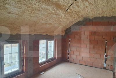 Casă cu 3 camere cu Teren 306 Mp în Urseni - 8