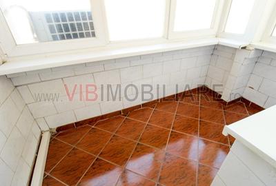 Decebal - Bld. Decebal - vedere bulevard - 104 mp - 12